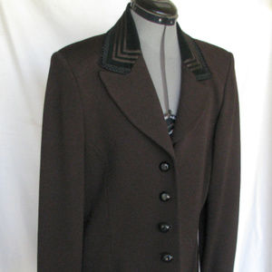 Elegant Brown Women's Blazer